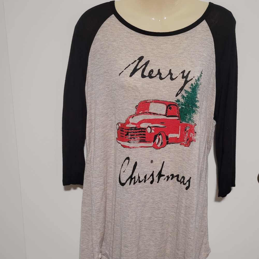 Revel Supply Xmas Raglan Tee M/L